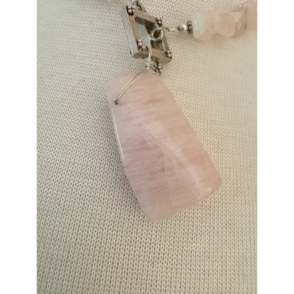 Rose Quartz Chip Bead Necklace with Large‎ Slab Pendant Toggle Clasp Pink Silver